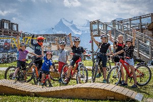 Hotel AKTIV HOTEL & SPA HANNIGALP wakacje