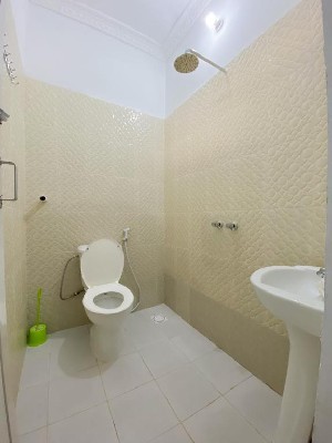Sample Bathroom