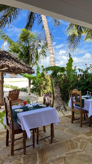 Hotel KARIBU BEACH RESORT wakacje