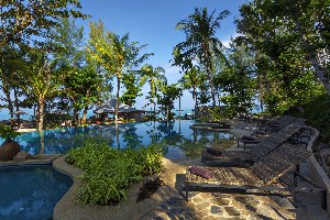 Resort s bazénem