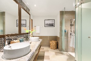 Hotel OUTRIGGER KHAO LAK BEACH RESORT wakacje