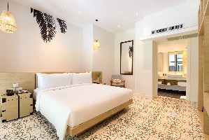 Hotel OUTRIGGER SURIN BEACH RESORT wakacje