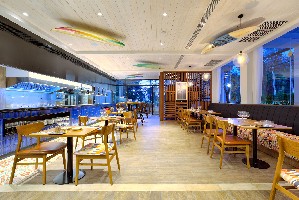 Hotel OUTRIGGER SURIN BEACH RESORT wakacje