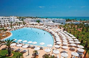 Vedere la piscină