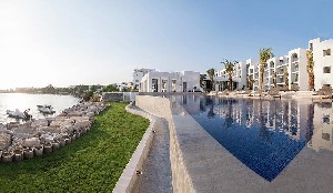 Hotel s bazénem