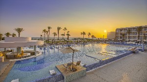 Hotel s bazénem