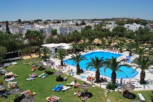 Vedere la piscină