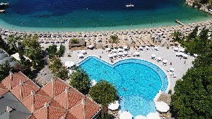 Hotel s bazénem