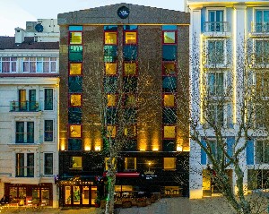Hotel