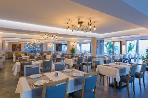 Hotel FLORIA BEACH wakacje