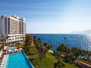 Hotel s bazénem