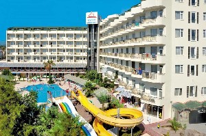 Hotel s bazénem