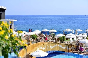 Hotel AZURA DELUXE wakacje