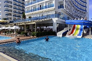 Hotel AZURA DELUXE wakacje