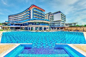 Hotel LONICERA PREMIUM wakacje