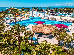 Areál hotelu
