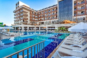 Hotel GLAMOUR RESORT & SPA wakacje