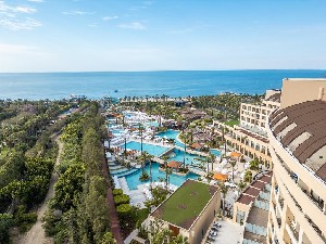 Hotel FAME RESIDENCE LARA SPA wakacje