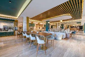 Hotel NIRVANA COSMOPOLITAN wakacje