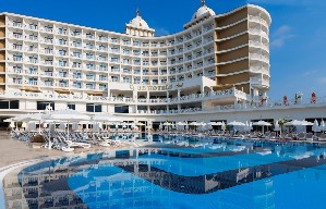Hotel s bazénem