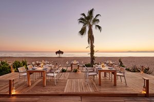 A la carte restaurace