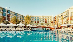 Hotel s bazénem
