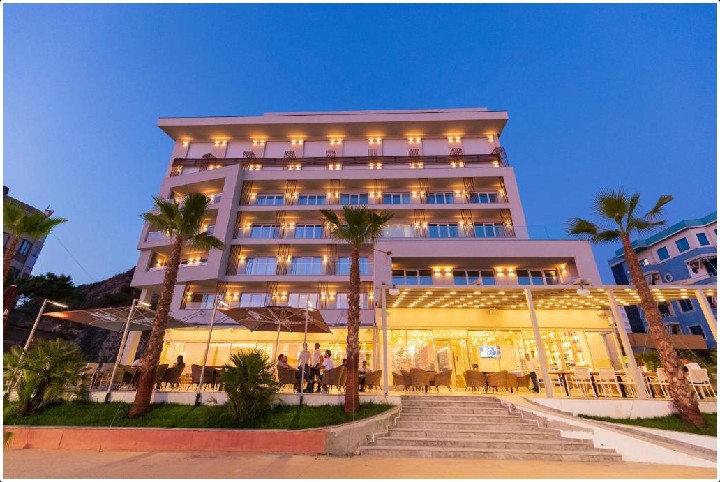 Hotel AMR wakacje