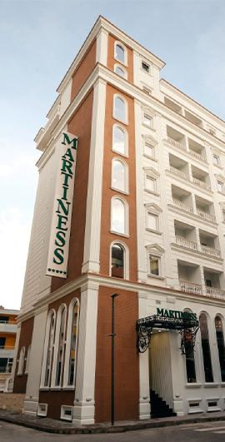 Hotel MARTINESS wakacje