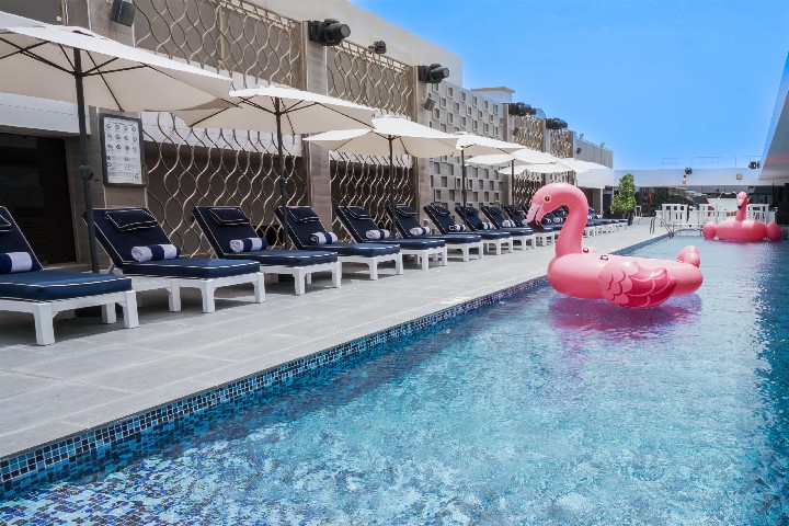 F1 Grand Prix – Solymar Hotel (ex. The Grove Hotel By Solymar Beach) – fotka 3