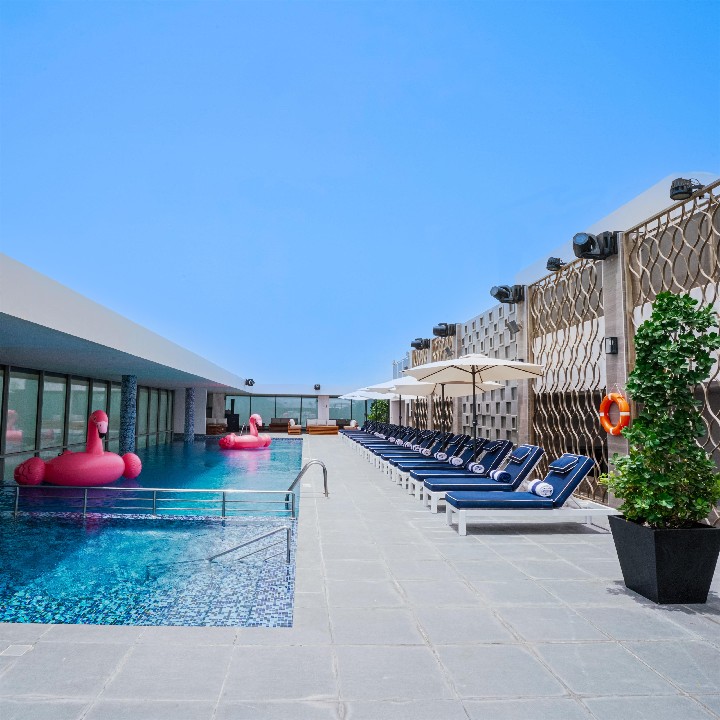 F1 Grand Prix – Solymar Hotel (ex. The Grove Hotel By Solymar Beach) – fotka 4