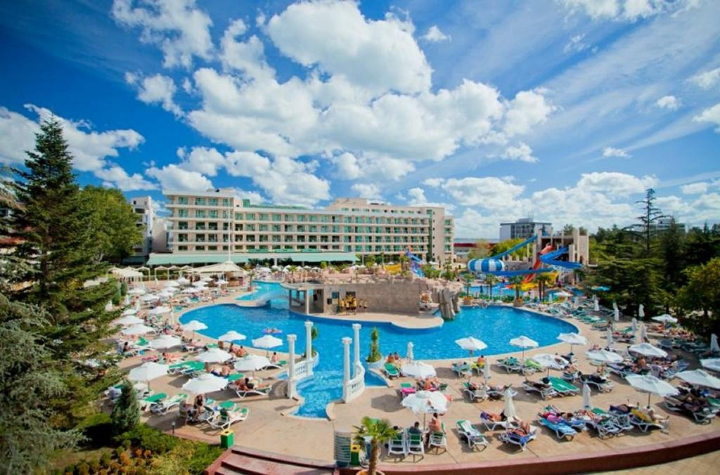 Hotel s bazénom