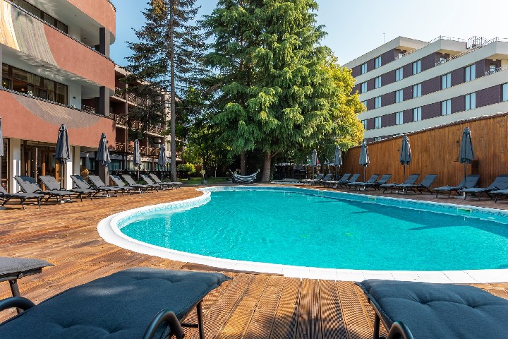 Hotel s bazénem