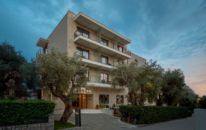 Hotel ELEVEN wakacje