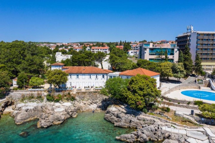 Hotel a okolí hotelu 