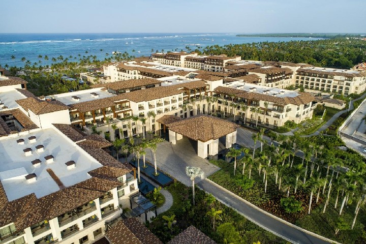 Hotel LOPESAN COSTA BAVARO RESORT SPA & CASINO wakacje
