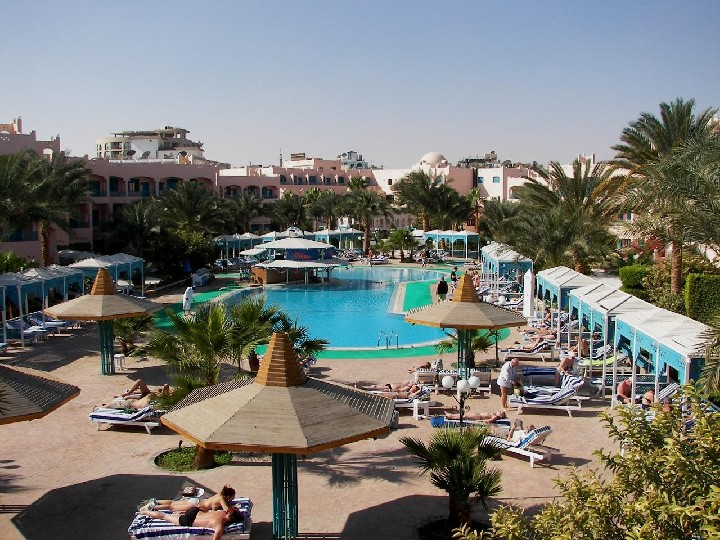  Le Pacha 4* (4*)