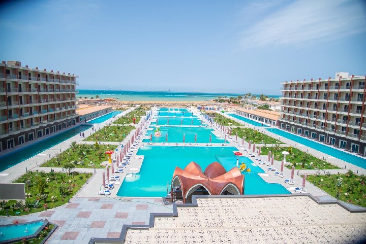 Hotel s bazénem