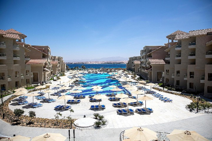 Hotel s bazénem