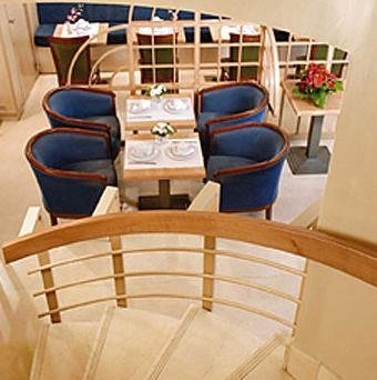 Yllen Eiffel – fotka 3