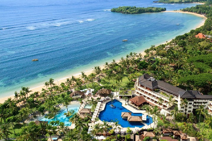 Hotel NUSA DUA BEACH HOTEL & SPA wakacje