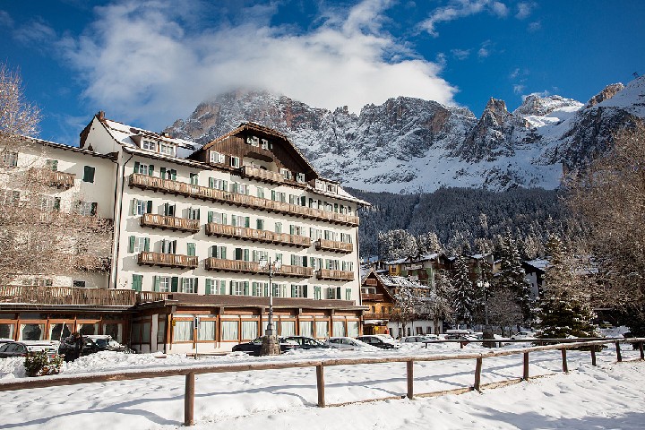 Hotel MAJESTIC DOLOMITI wakacje