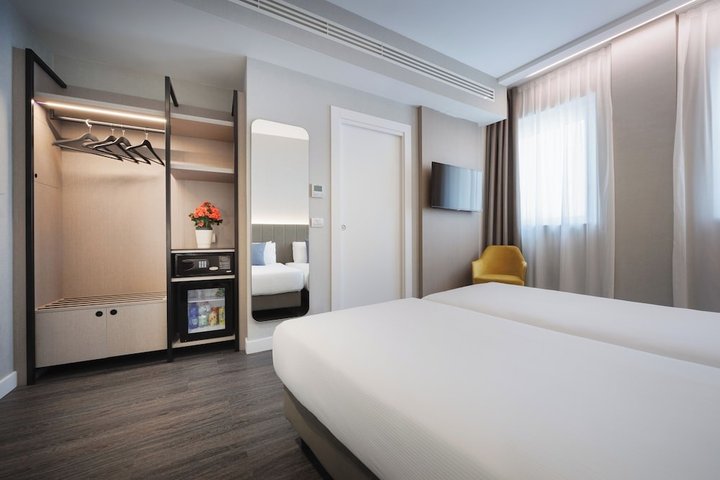 IH Hotels Milano Centrale – fotografie 2
