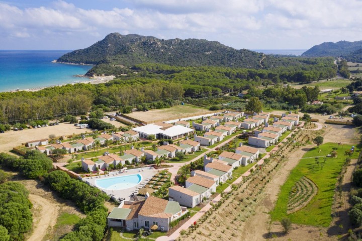 Hotel Cala Sinzias Resort dovolenka