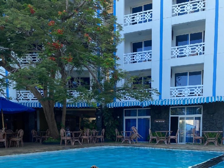 Pool