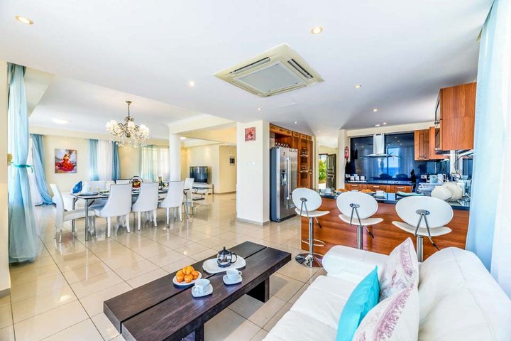 Royal Beach Villa – fotografie 3