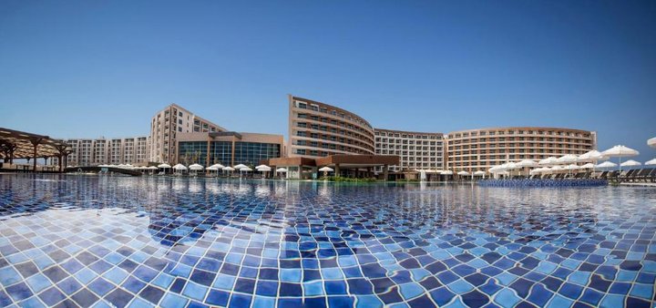 Hotel s bazénem