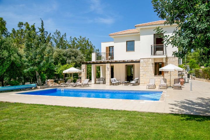 Aphrodite Hills Superior 100 – fotografie 2