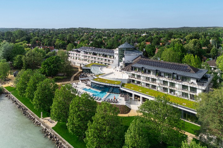 Hotel KENESE BAY GARDEN RESORT & CONFERENCE wakacje