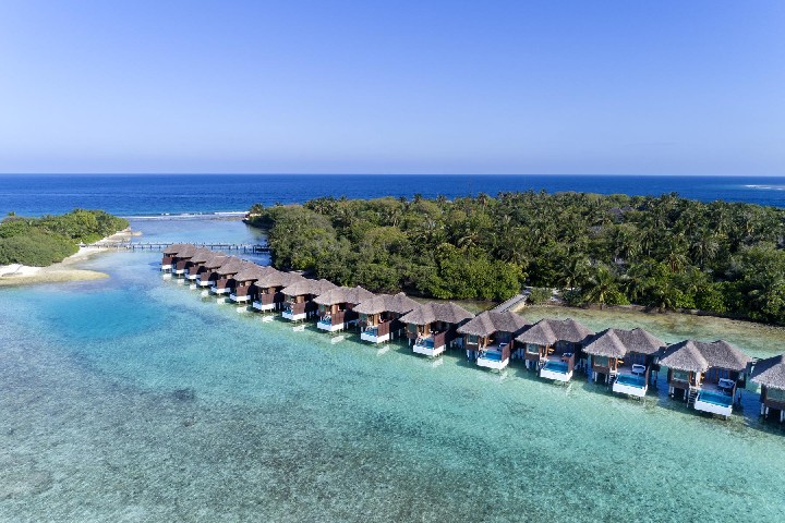 Sheraton Maldives Full Moon Resort & Spa – fotka 4