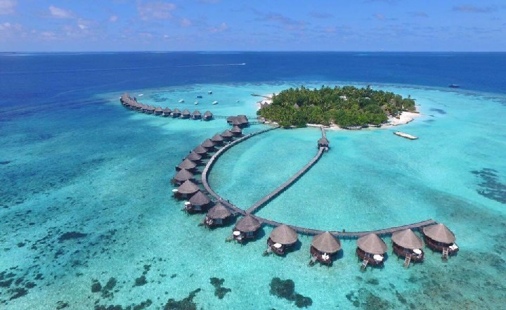 Hotel THULHAGIRI ISLAND RESORT & SPA wakacje